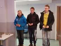 M Kiväärin palkittavat